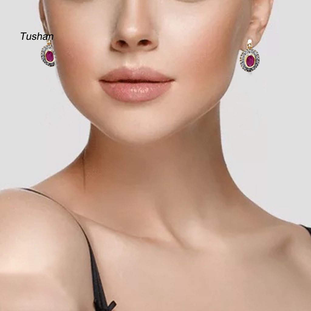 1 Đôi Bông Tai Đính Đá Màu Đỏ Hình Oval Bằng Hợp Kim Dành Cho Nữ