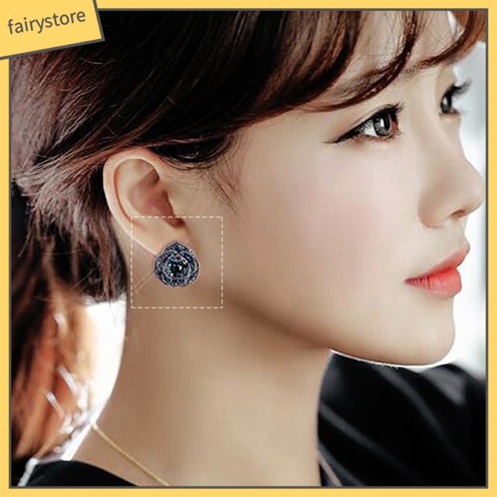 Đôi Bông Tai Hình Bông Hoa Đính Đá Thời Trang Cho Nữ