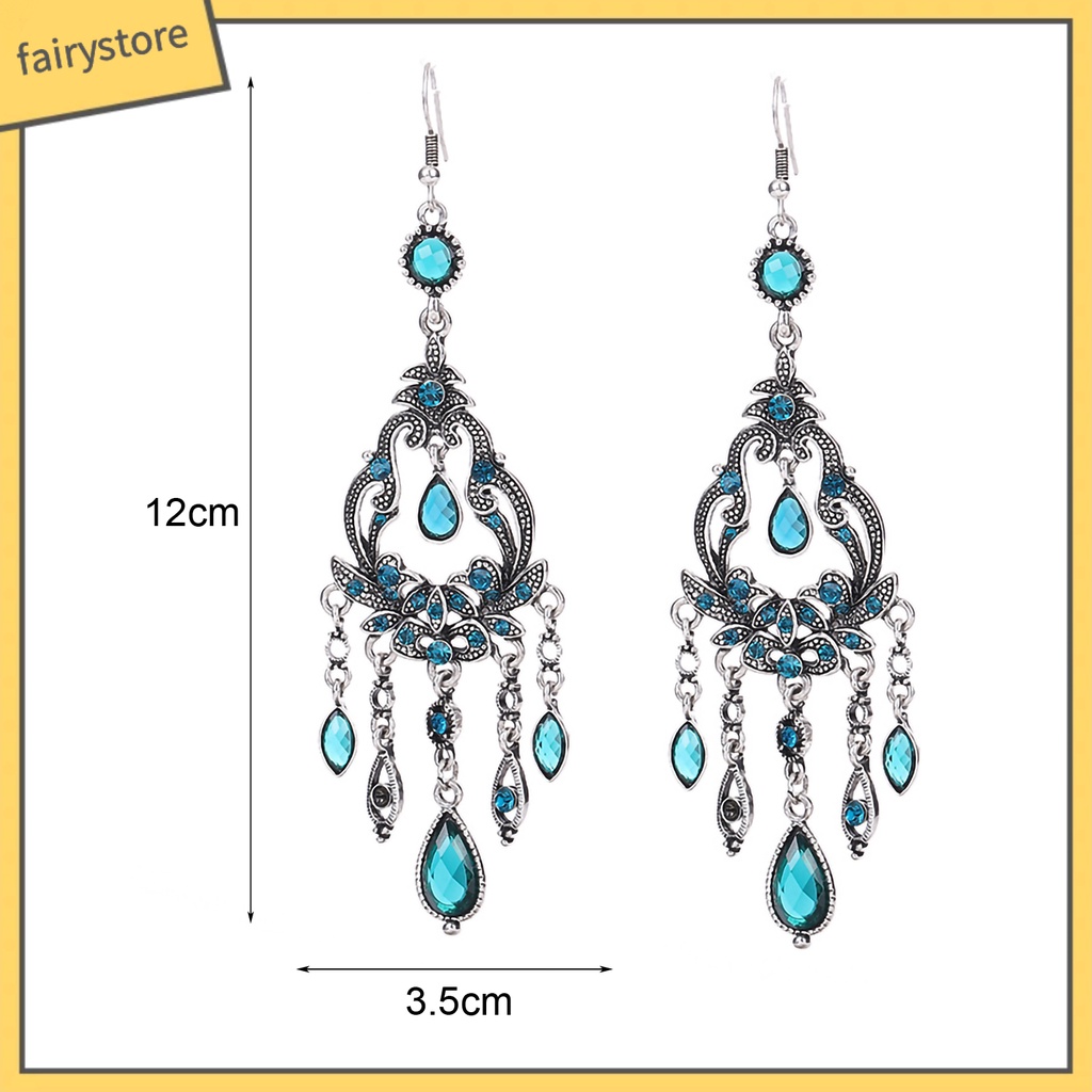 1 Đôi Bông Tai Hình Hoa Đính Pha Lê Giả Thiết Kế Đục Lỗ Phong Cách Cổ Điển Thời Trang