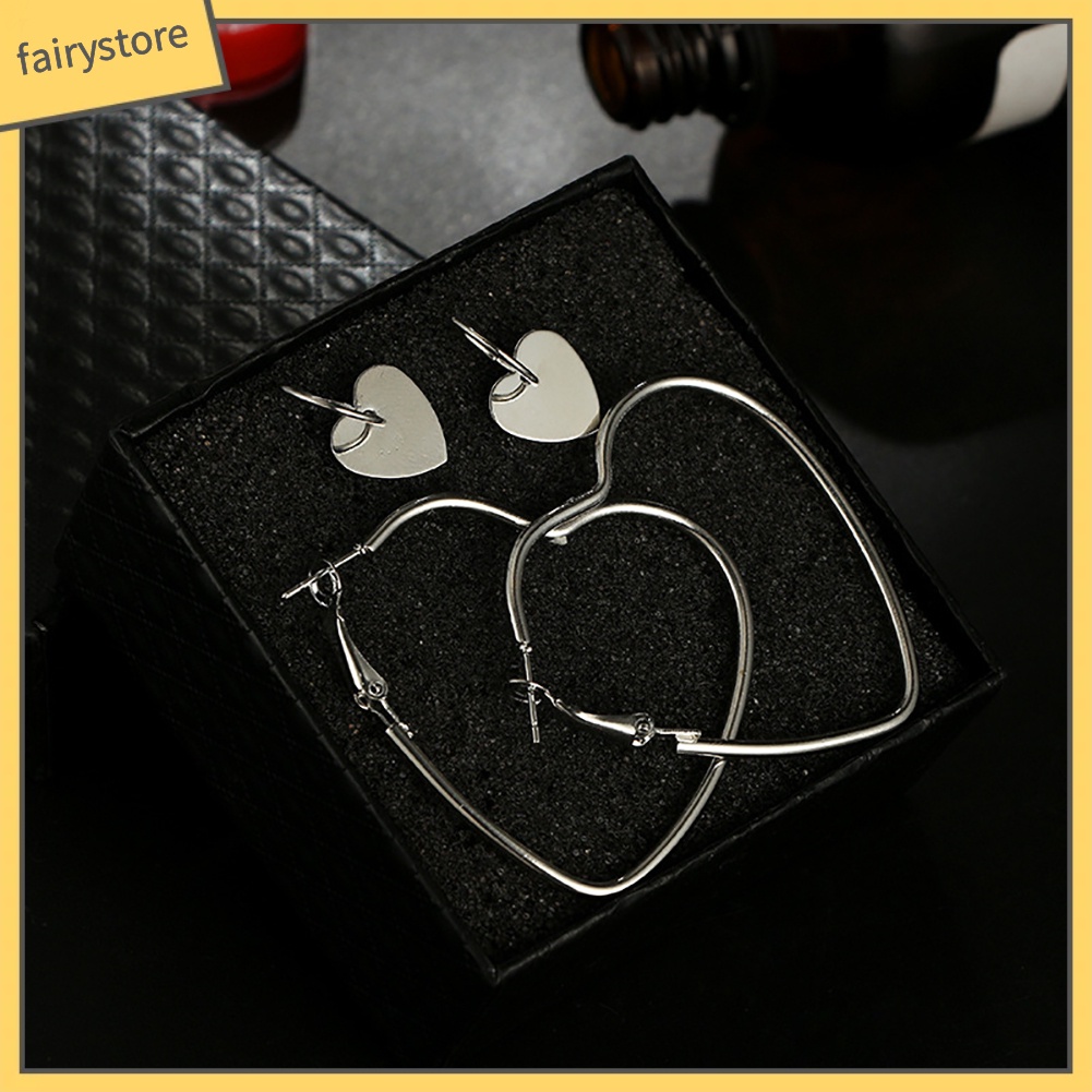 1 Đôi Bông Tai Hình Trái Tim Thời Trang Dành Cho Nữ