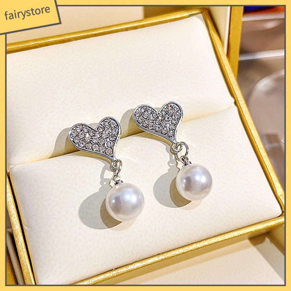 1 Đôi Bông Tai Hình Trái Tim Đính Đá Lấp Lánh Phong Cách Hàn Quốc