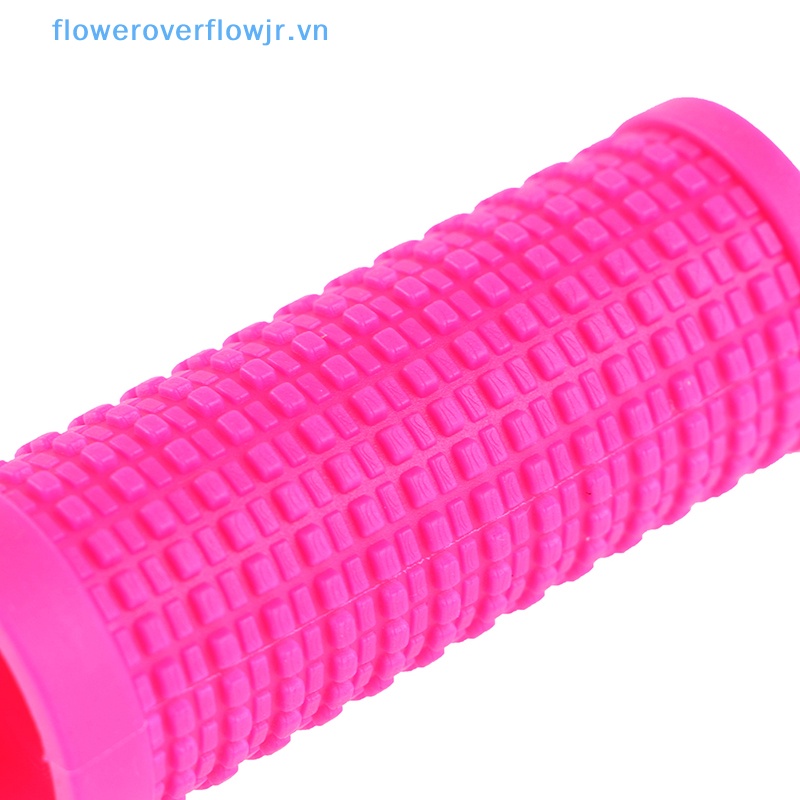 2 Bọc Tay Lái Xe Đạp Bằng Cao Su Chống Trượt Tiện Dụng