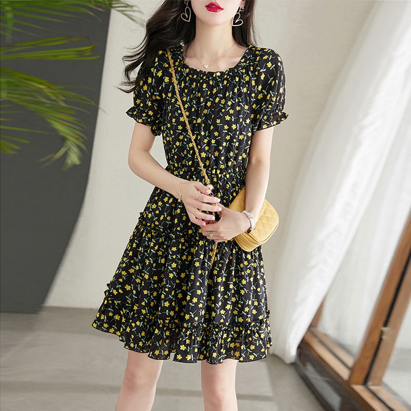 Đầm Hoa Tay Ngắn Thời Trang Mùa Hè 2023 Mới Cho Nữ