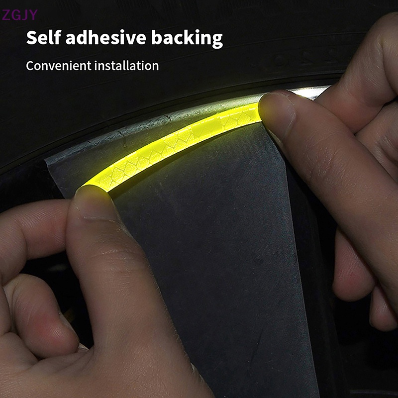 Miếng Dán Trang Trí Bánh Xe Hơi / Mô Tô Phản Quang Độc Đáo Mới