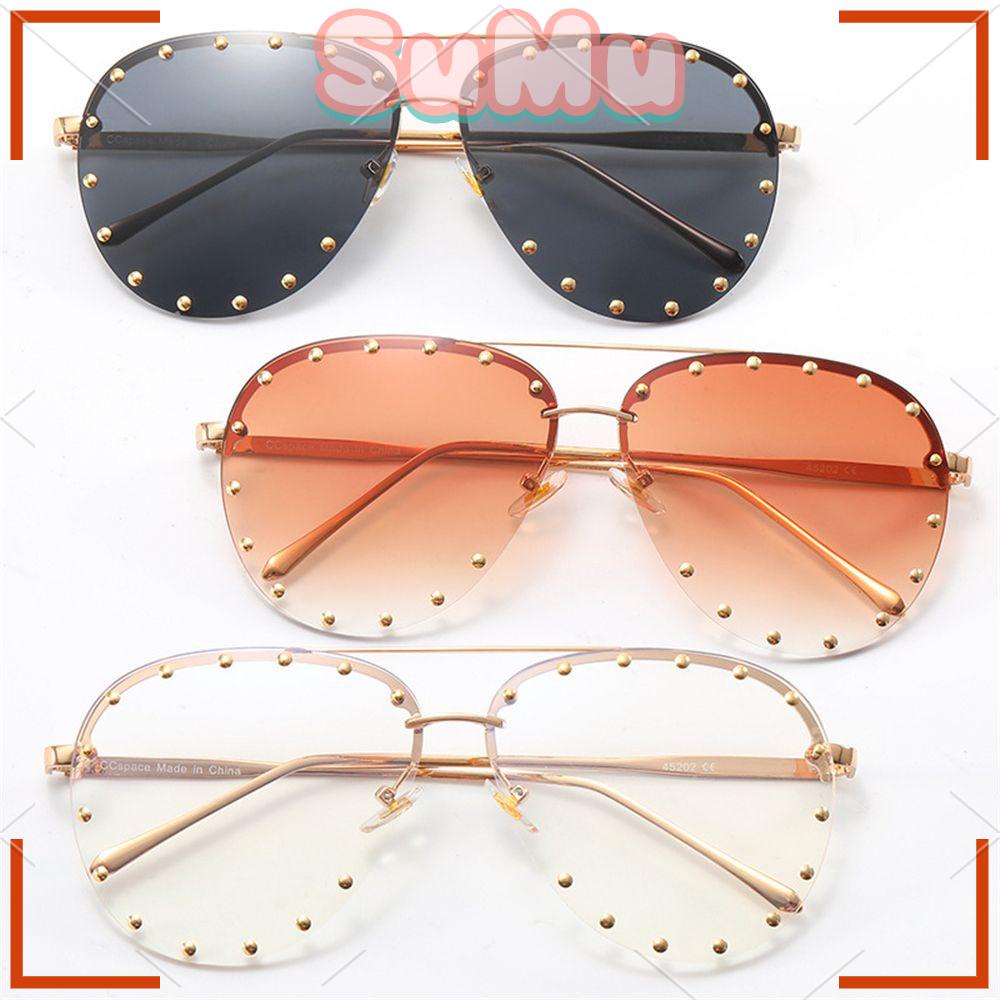 Kính Mát Đính Đinh Tán Kim Loại Thời Trang Cho Nam