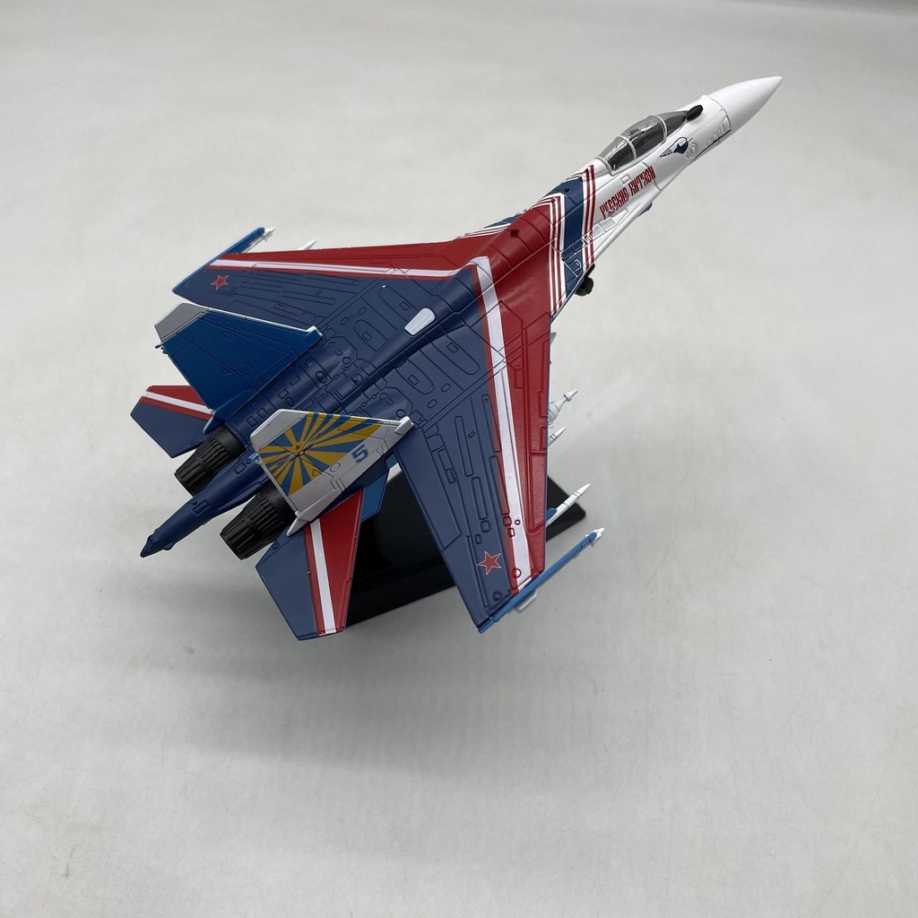 Mô Hình Máy Bay Tỉ Lệ 1: 100 Kèm Giá Đỡ