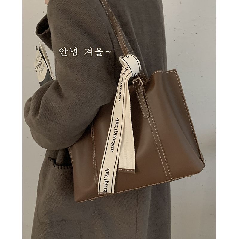 Túi Xách Cỡ Lớn Phong Cách Retro Thời Trang Xuân Hè 2023 Cho Nữ