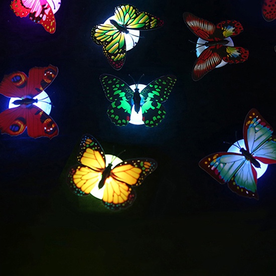 Đèn Ngủ Hình Bướm Bằng Nhựa Nhiều Màu Sắc Dễ Thương Cho Bé