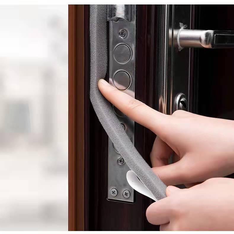 Băng Keo Xốp Dán Viền Cửa Chống Va Chạm Cách Âm Tiện Dụng Sự Bảo Vệ