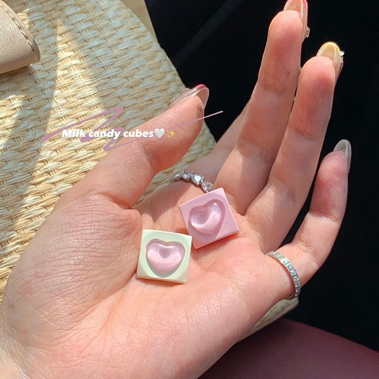 Bông Tai Dạng Kẹp Hình Trái Tim Màu Hồng Y2K Bằng Acrylic Làm Quà Tặng Sinh Nhật Cho