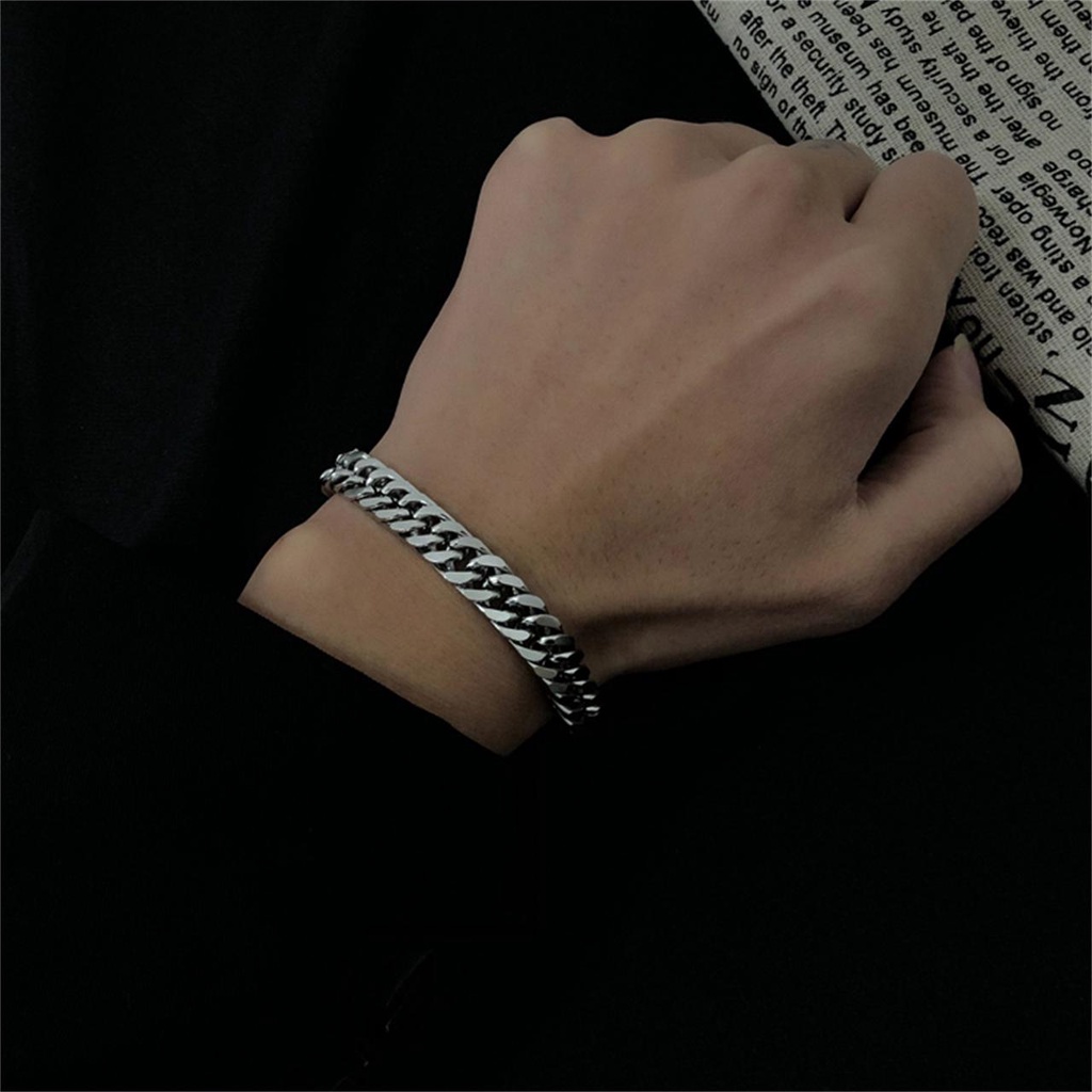 Vòng Tay Bản Rộng Bằng Thép Không Gỉ Phong Cách Hip Hop Hàn Quốc Cho Nam Và Nữ