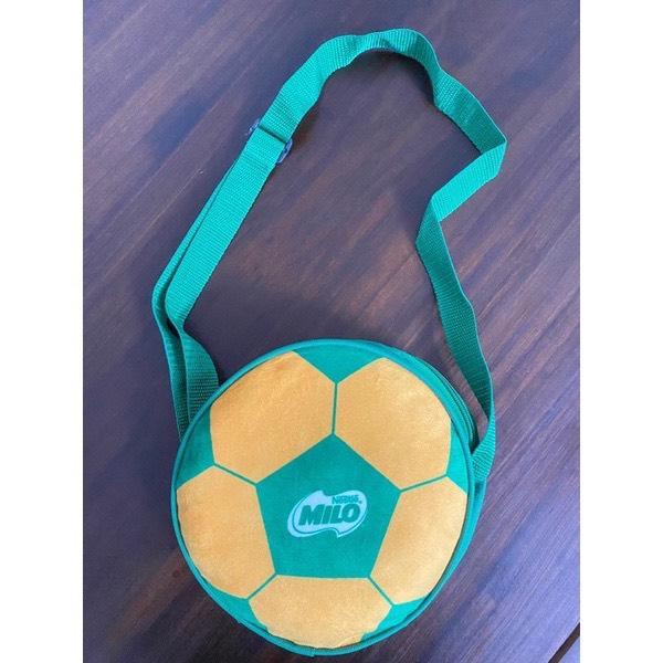 Túi đeo chéo tròn xanh lá Milo 2 Ngăn, Túi Đeo Trái Banh Hkm Milo 2 Ngăn Dành Cho Bé Mê Màu Xanh Lá, Thích Bóng Đá