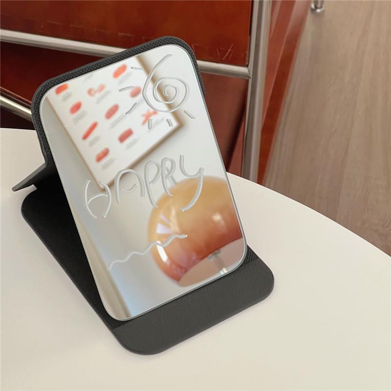 Gương Trang Điểm Để Bàn Gấp Gọn Hình Chú Cún Dễ Thương