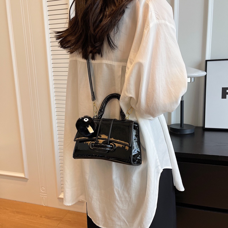 FREE túi xách nữ túi đeo chéo kẹp nách đeo vai 2023 NEW  L91TNCC