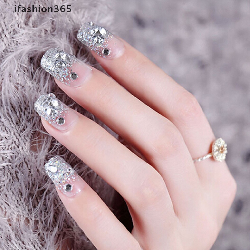 Set 24 Móng Tay Giả Bằng Acrylic Màu Trắng Bạc Thời Trang ifashion365
