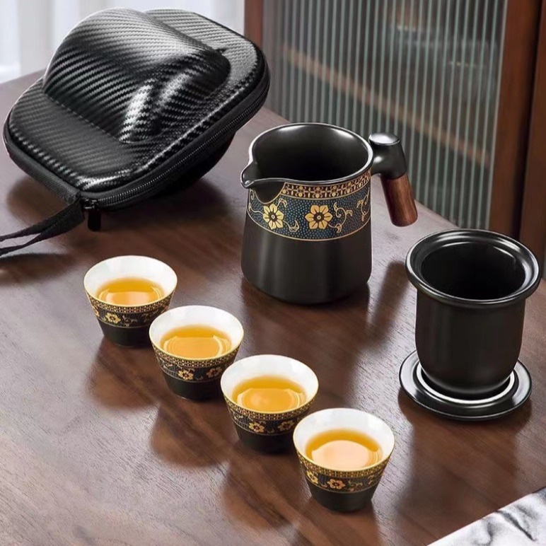 Bộ Ấm Chén Uống Trà Kèm Hộp Đựng Tiện Lợi Khi Đi Du Lịch