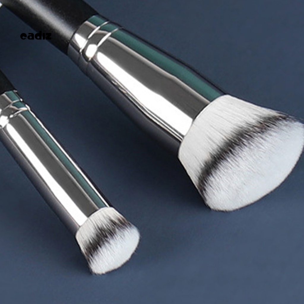 Bộ 2 Cọ Trang Điểm Đầu Tròn Bằng Sợi Nhân Tạo Thoải Mái