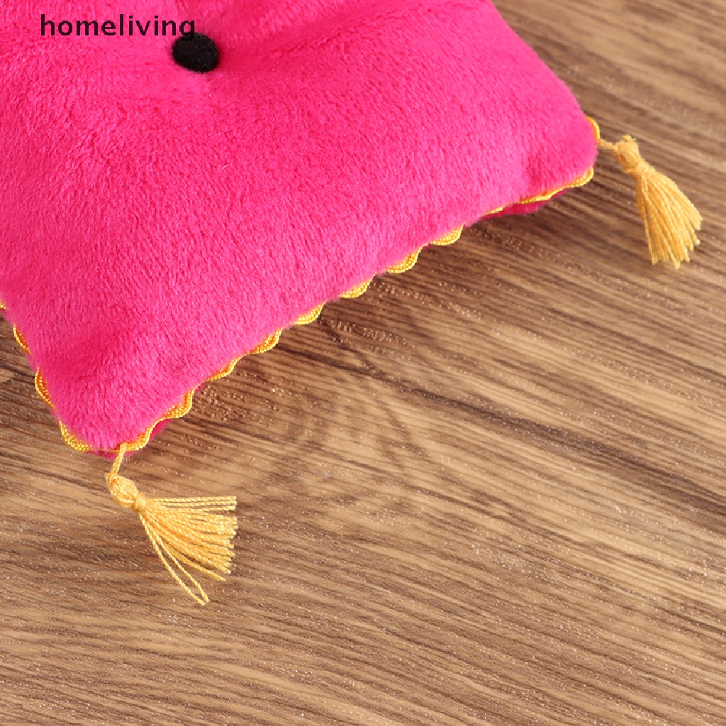 Gối Vuông Trang Trí Nhà Búp Bê Dễ Thương Tỉ Lệ 1 / 6