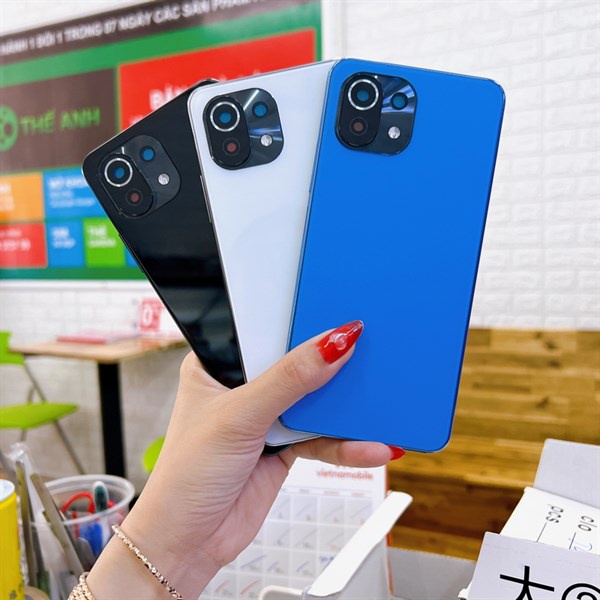 Bộ vỏ Xiaomi Mi 11 Lite 4G / Mi 11 Lite 5G / Mi 11 Lite 5G NE hàng đẹp nấu máy chuẩn hàng như hình.