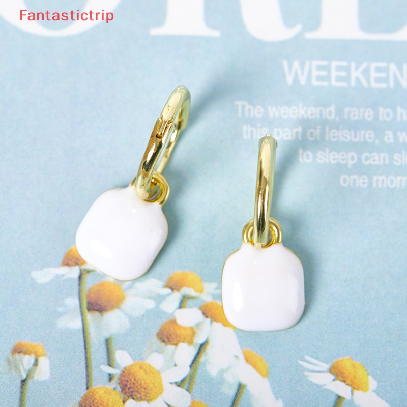 1 Đôi Bông Tai Hình Vuông / Trái Tim Phong Cách Pháp Cổ Điển Thanh Lịch Dành Cho Nữ Mới