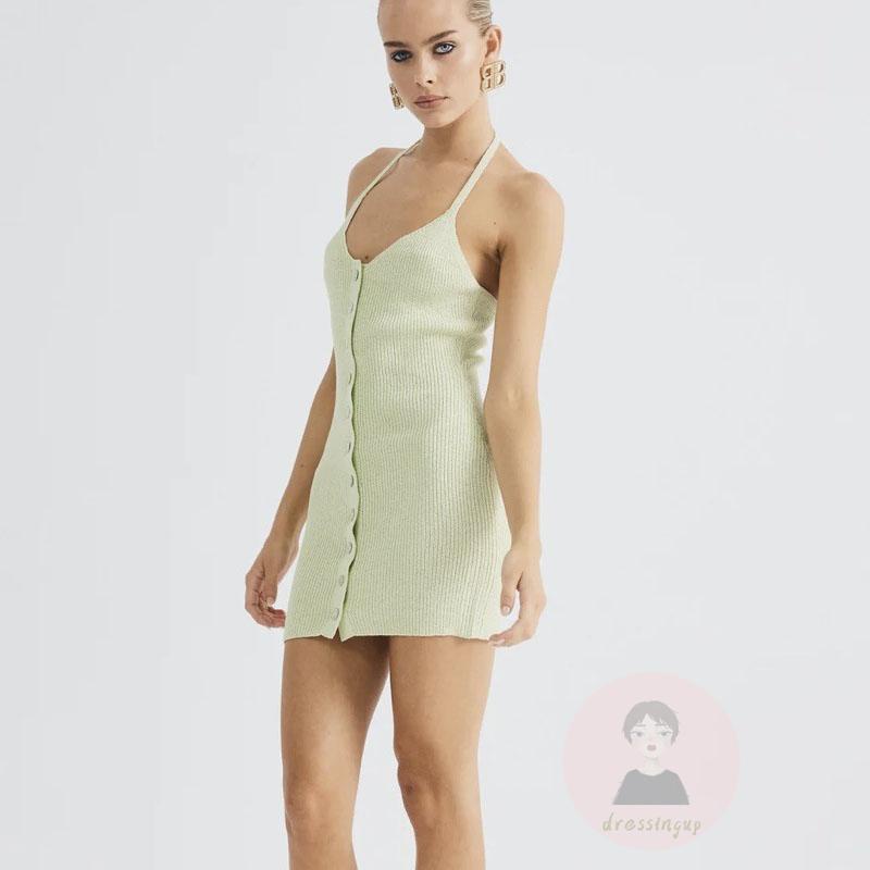 Đầm Mini Dệt Kim Ôm Dáng Không Tay Cổ Yếm Hở Lưng Cài Nút Màu Trơn Cho Nữ