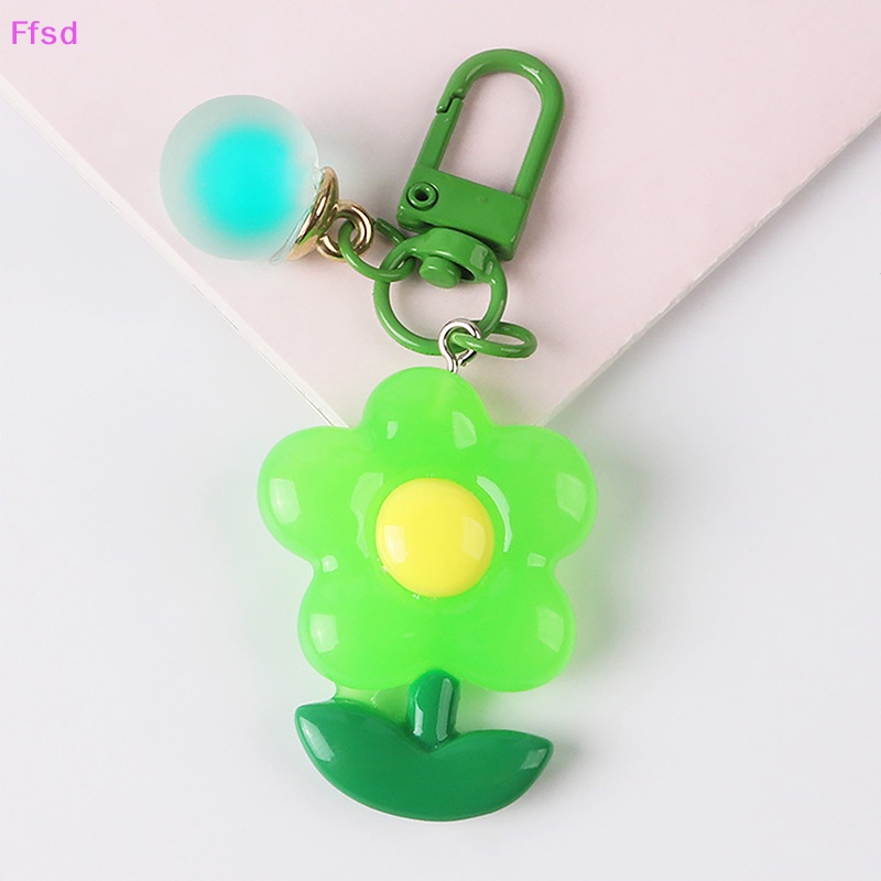 Móc Khóa Bóng Tròn Hình Hoa Dễ Thương Trang Trí Ba Lô / Túi Xách / Xe Hơi