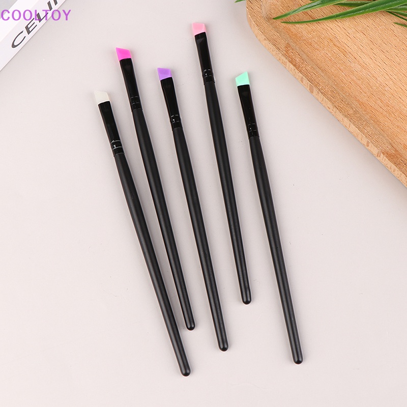 1 Cọ Silicone Trang Điểm Mắt Môi Đa Năng