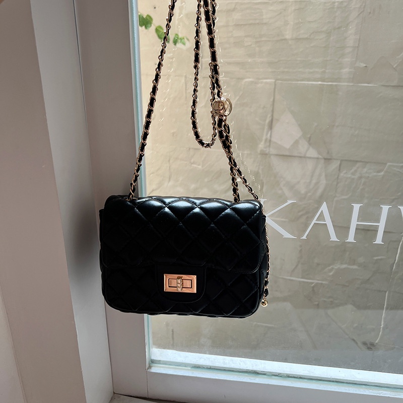 Túi Đeo Chéo Vai Có Dây Xích Trang Trí Bóng Vàng Thời Trang Dành Cho Nữ