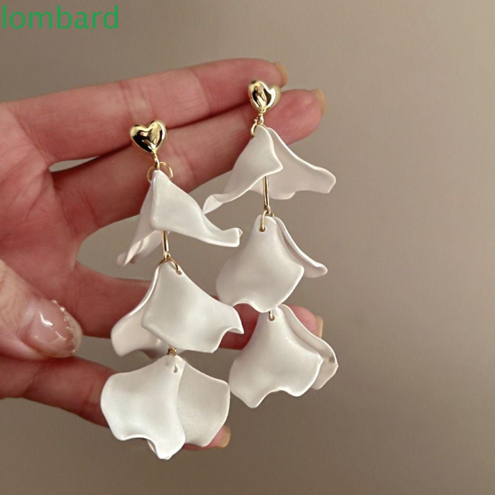 Bông Tai Dáng Dài Hình Cánh Hoa Phối Tua Rua Phong Cách Hàn Quốc Tinh Tế Thời Trang