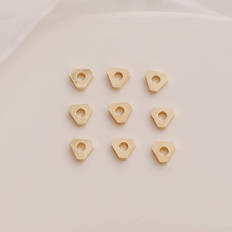 Hạt Xỏ Lỗ Hình Tam Giác / Trái Tim / Trái Tim Màu Vàng 14K Dùng Làm Trang Sức diy