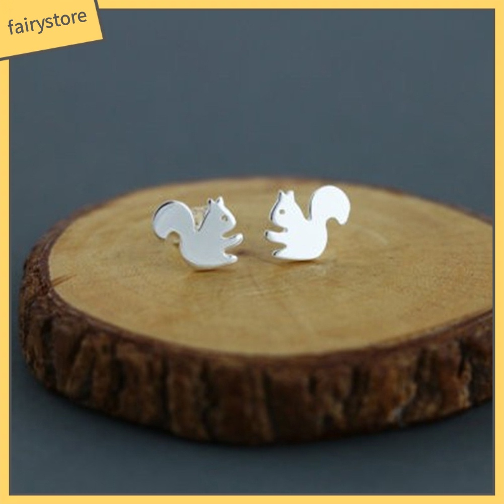 Đôi Khuyên Tai Hình Sóc Thời Trang Cho Nữ