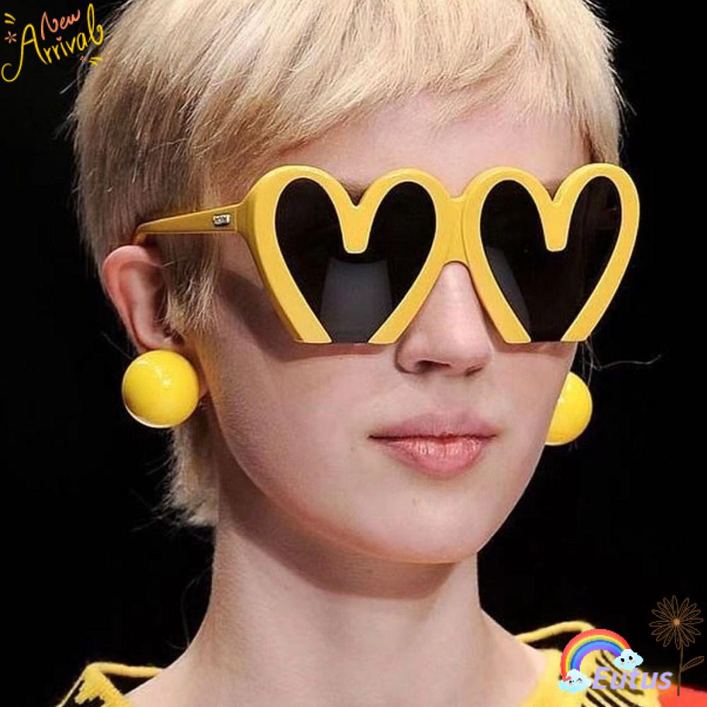 Kính Mát Hình Trái Tim Thời Trang Cho Nữ
