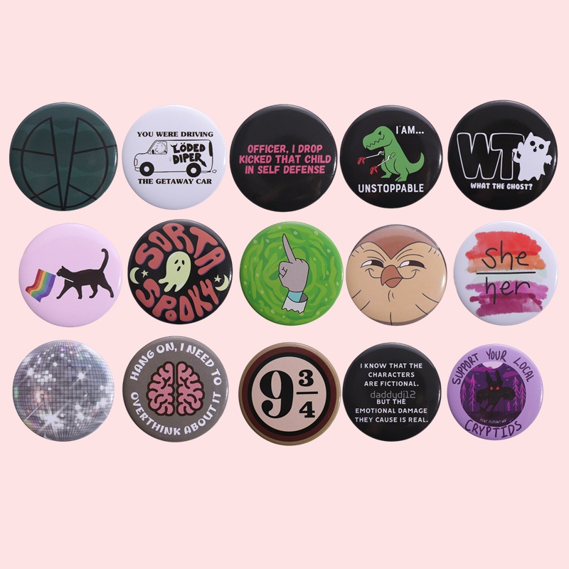 Huy Hiệu Hình Khủng Long / Mèo Đeo Ba Lô Bằng Thiếc 15 Kiểu Cho Bạn Bè