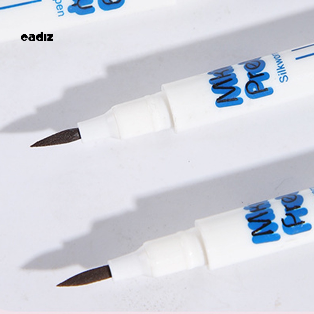 Bút Kẻ Mắt Dạng Lỏng 0.55ml Chống Thấm Nước Và Lâu Trôi Cao Cấp