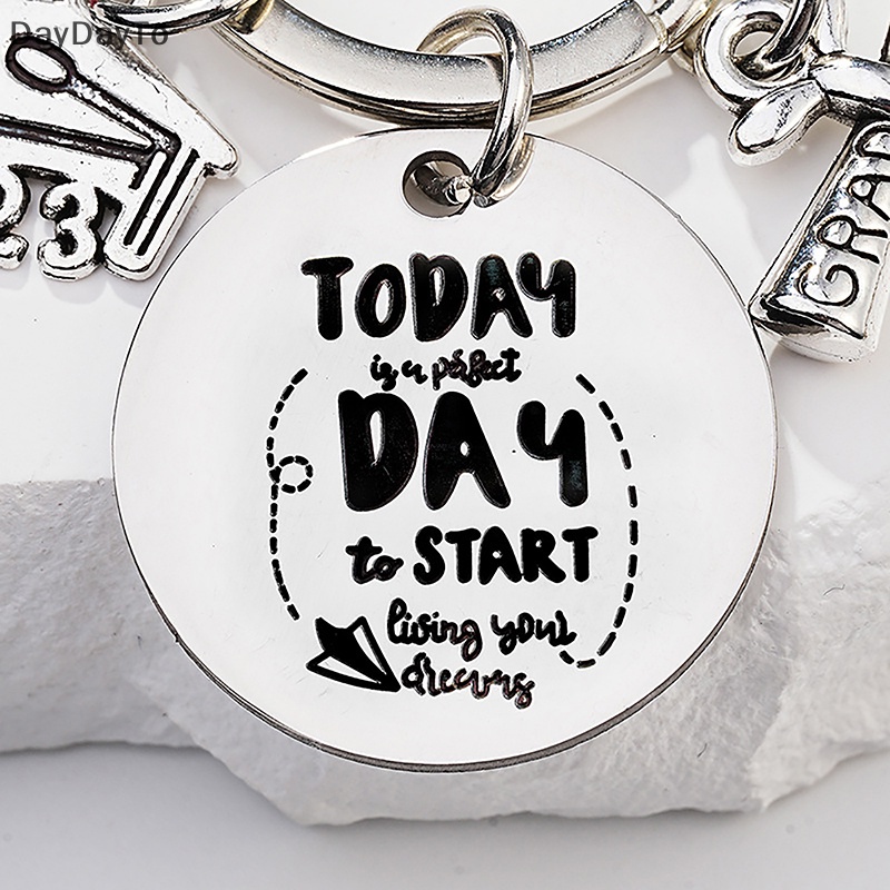 Móc Khóa Hình Thượng Viện Năm Mới 2023