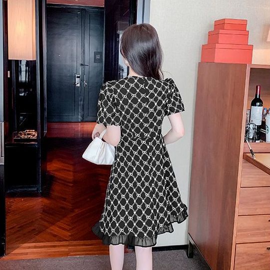 Đầm Cổ Vuông Tay Phồng Màu Đen Phong Cách Pháp Thời Trang Mùa Hè Xinh Xắn Cho Nữ