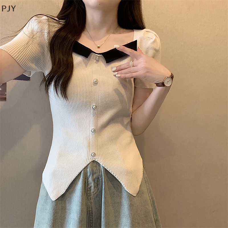 Pjy Áo Thun Dệt Kim Tay Phồng Ngắn Cổ Vuông Đính Nút Xẻ Tà Ôm Dáng PJ