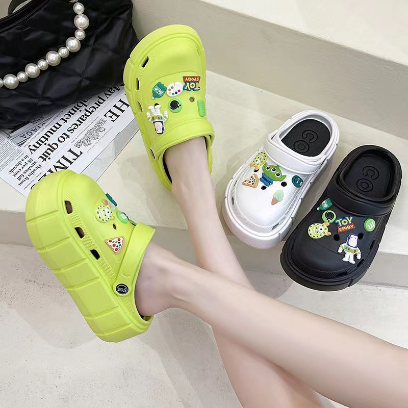 Dép Sandal Đế Xuồng Cao 4.5cm Họa Tiết Hoạt Hình Cho Nữ