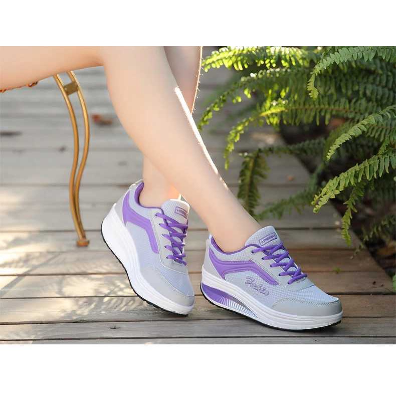 Giày Thể Thao Đế Dày Thời Trang Dành Cho Nữ