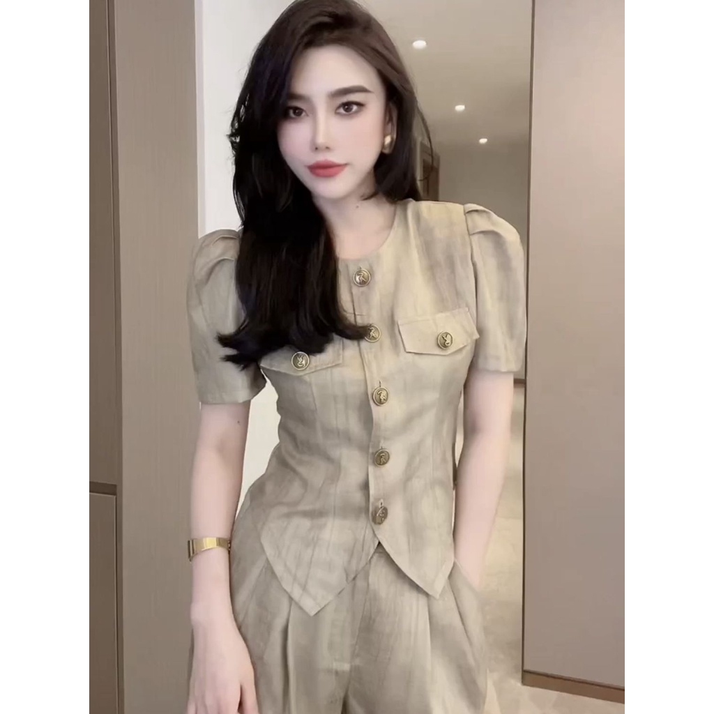 Áo Tay Ngắn Phồng Ôm Dáng Phối Nút Kim Loại + Quần Ống Rộng Thời Trang Mùa Hè 2023 Cho Nữ