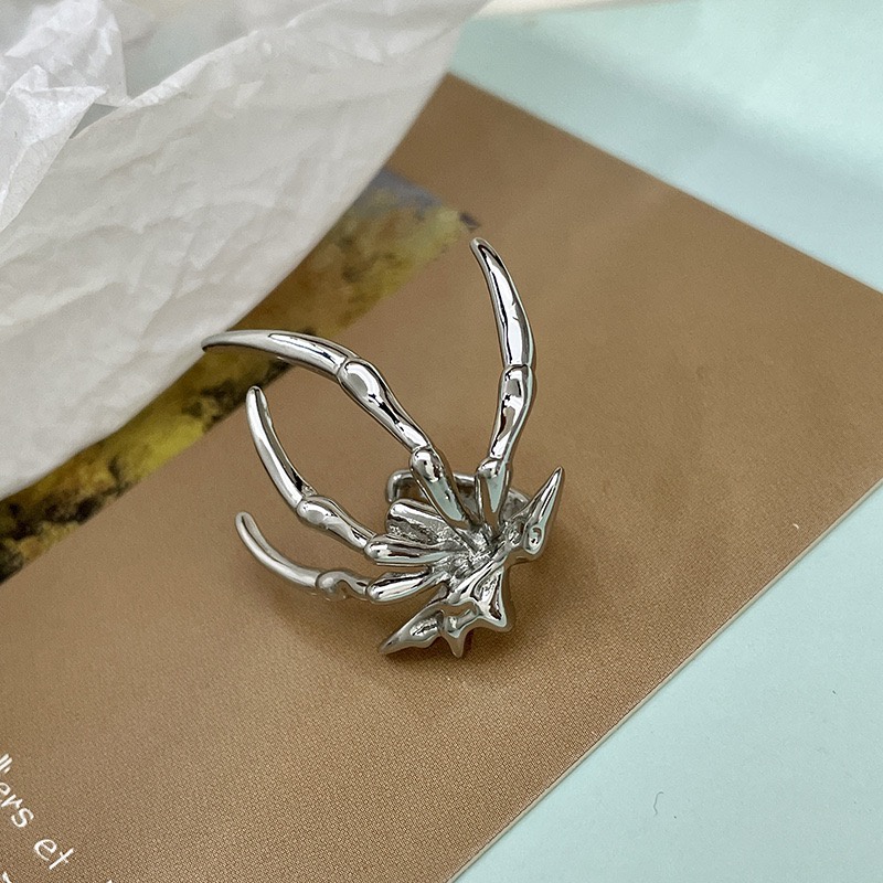 Khuyên Tai Kim Loại Bạc Dạng Kẹp Hình Nhện Phong Cách niche Cá Tính Ngọt Ngào Không Cần Xương Lỗ Dành Cho Nữ