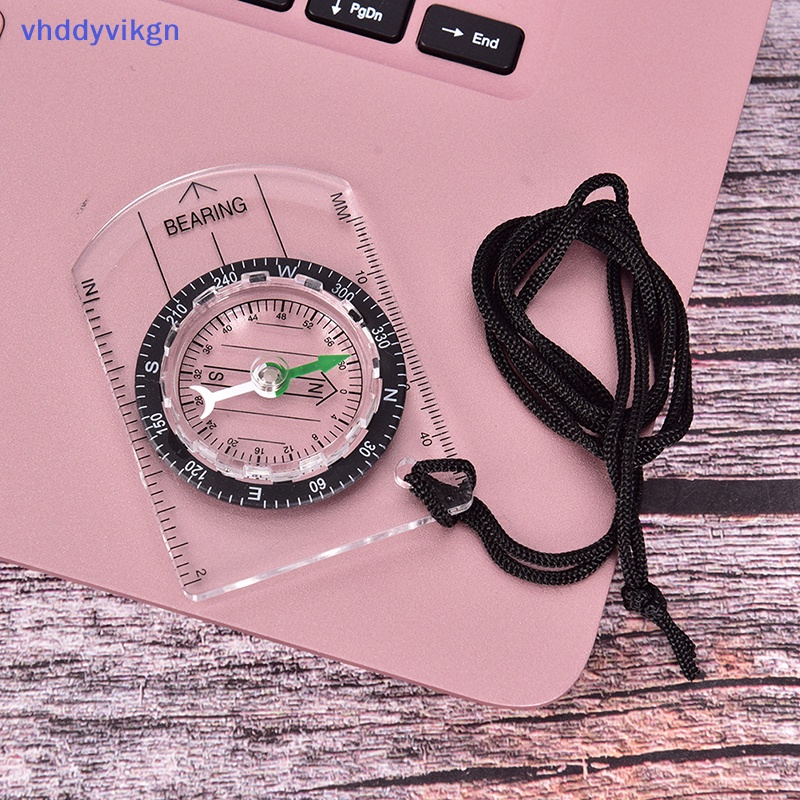 1 Chiếc La Bàn Đi Cắm Trại