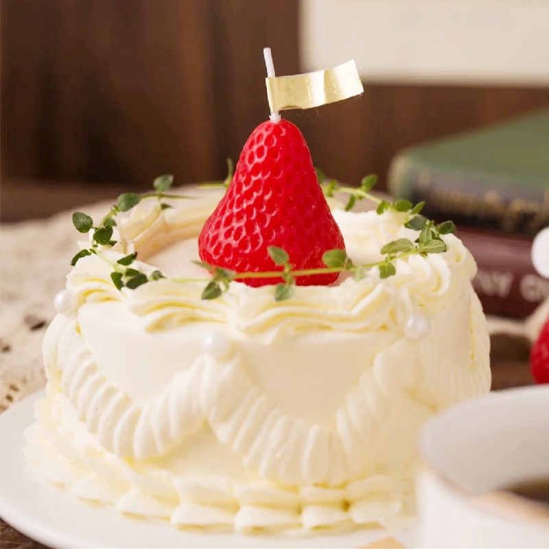 Nến Trang Trí Bánh Kem Hình Trái Dâu Cỡ Nhỏ Sáng Tạo