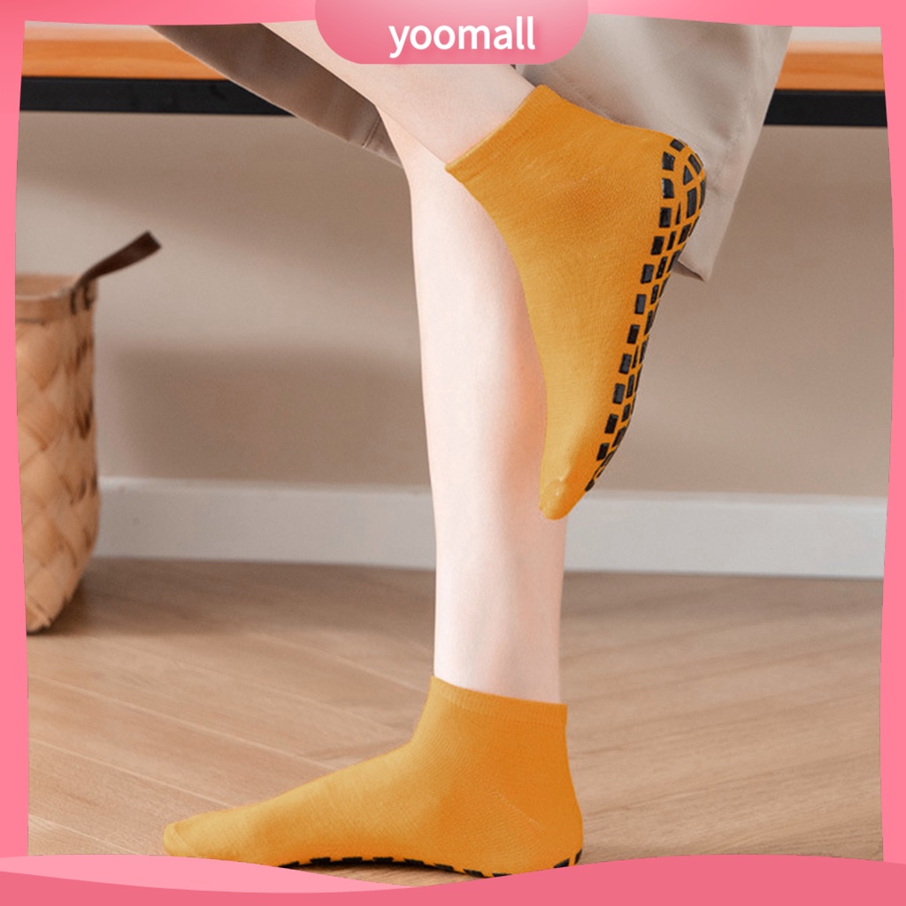 1 Đôi Vớ Tập Yoga Bằng Polyester Thoáng Khí Chống Trượt Màu Sắc Đơn Giản
