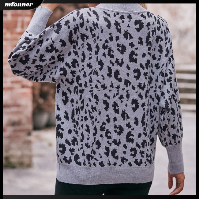 Áo Sweater Dệt Kim Trễ Vai Tay Dài Dáng Rộng In Họa Tiết Da Báo Cá Tính Cho Nữ