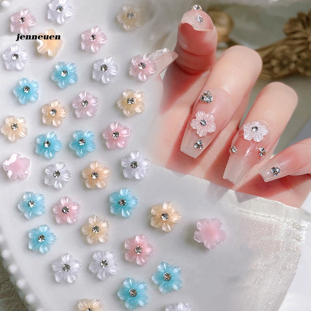 Set 30 Phụ Kiện Trang Trí Móng Tay / Điện Thoại Họa Tiết Hoa 3D Xinh Xắn