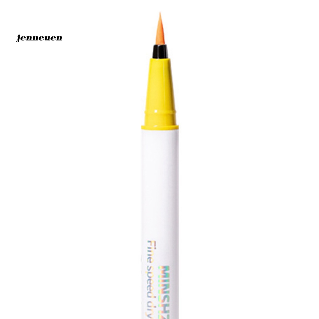 Bút Kẻ Mắt Bắt Sáng Màu Sắc Tinh Tế