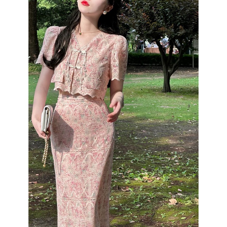 Bộ Áo Cổ Chữ V Thêu Họa Tiết + Chân Váy Lưng Cao Co Giãn Thời Trang Retro Pháp Cho Nữ