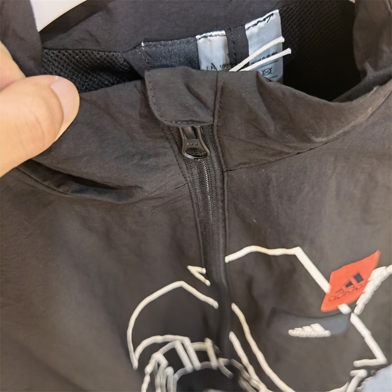 Áo Khoác Thêu Logo Adidas Chính Hãng 100%