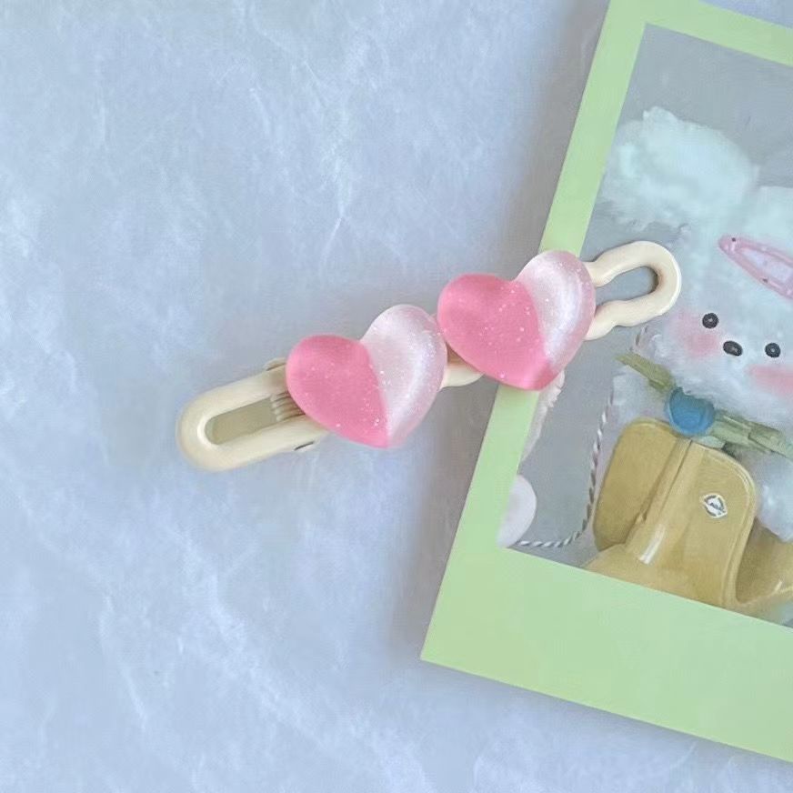 Ngôi sao tình yêu dần dần cô gái đơn giản kẹp tóc ngọt ngào